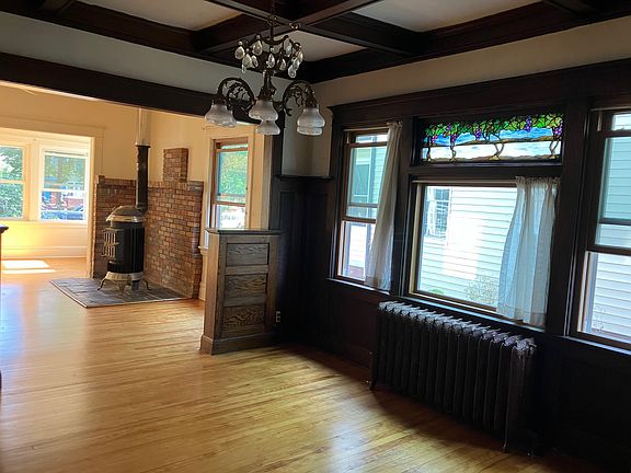 5th image of 3828 Pillsbury Ave