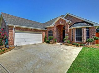 317 Green Acres Dr, Murphy, TX 75094