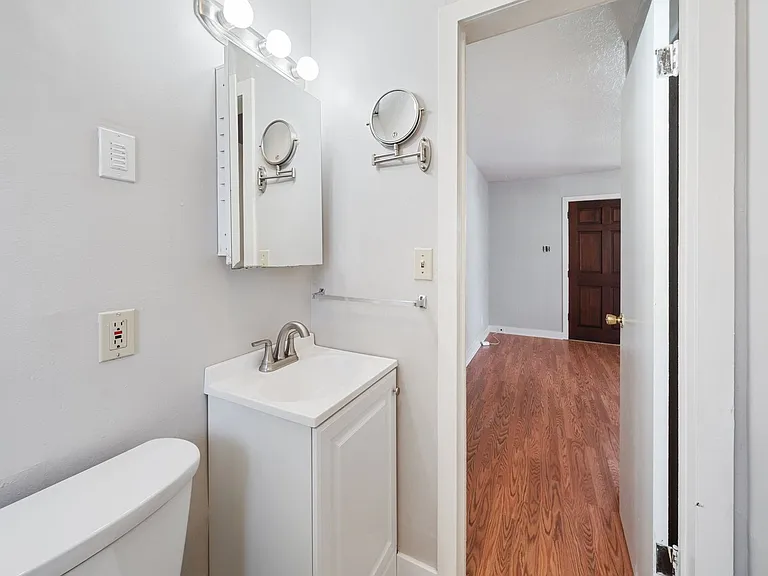 6832 SE 50th Ave — Photo 19