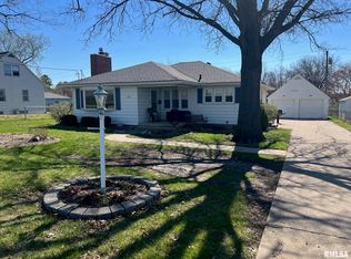 1904 S Airport Rd, Peoria, IL 61607