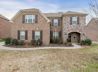 231 Whitestone Ln, Gallatin, TN 37066