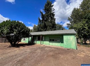 2240 Nandina St, Sweet Home, OR 97386