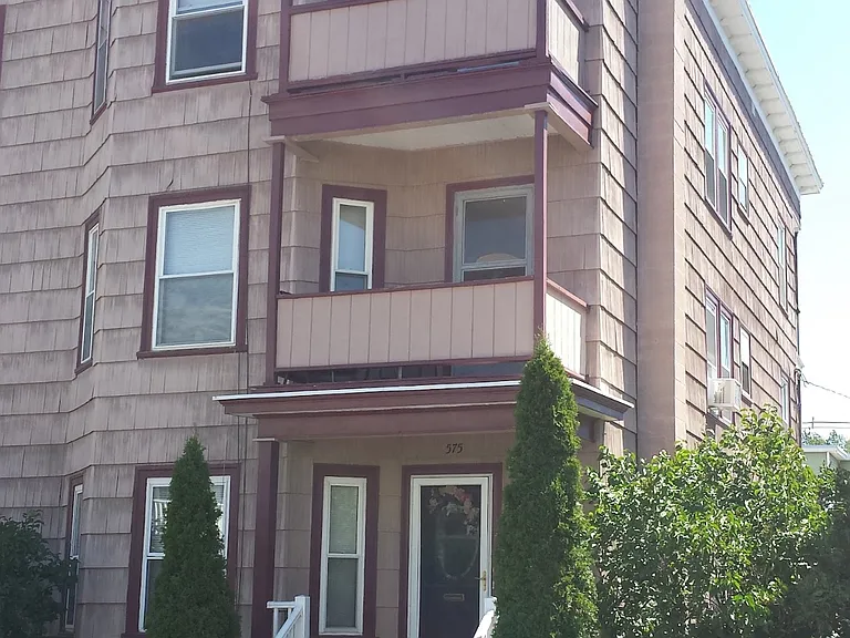 575 Rimmon St #2 — Photo 13