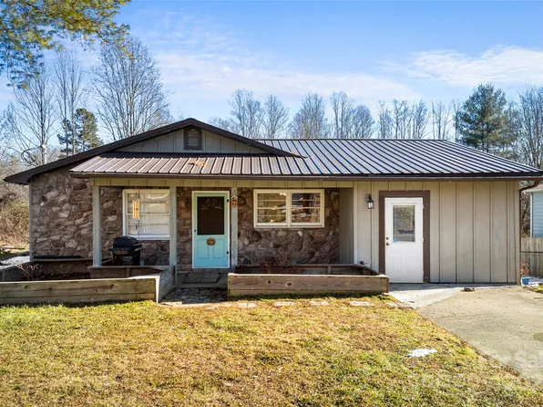 171 McMinn Ave, Brevard, NC 28712