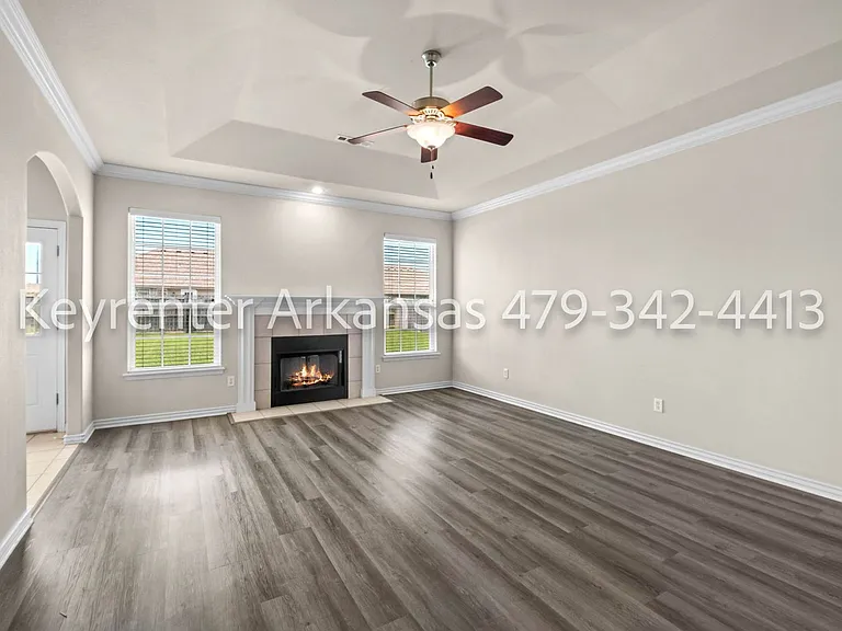 800 SW Summitchase Rd — Photo 6