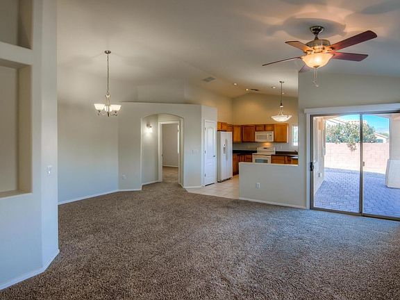 3rd image of 409 N Rustlers Canyon Dr