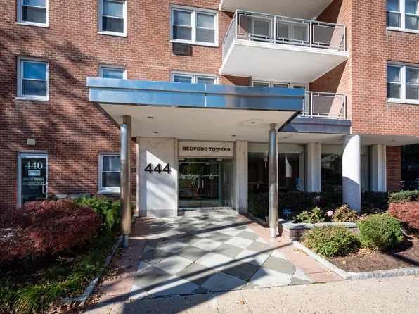 444 Bedford St, Stamford, CT