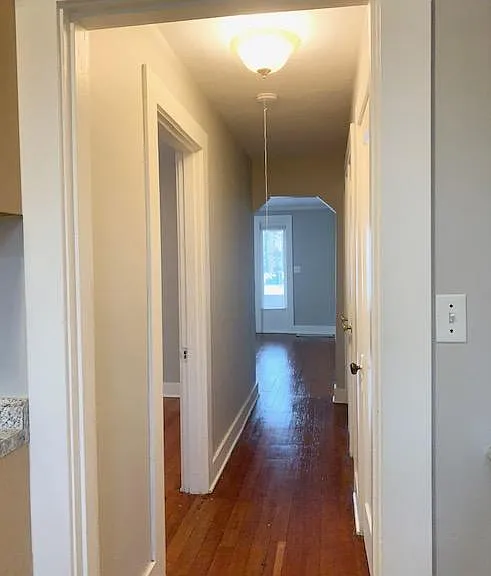 1914 E Burnside St #1 — Photo 10