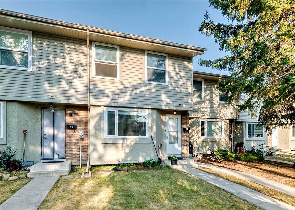 1st image of 123 W Queensland Dr SE #13