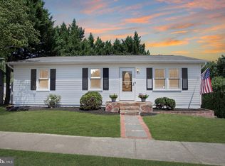 133 Oak View Dr SE, Leesburg, VA