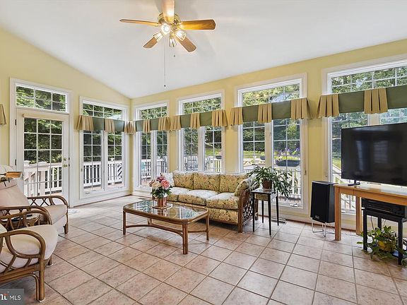 4th image of 12467 Meadow Hunt Dr