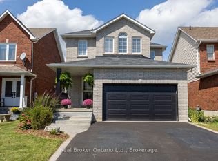 20 Wilkins Cres, Clarington, ON L1E 3B8