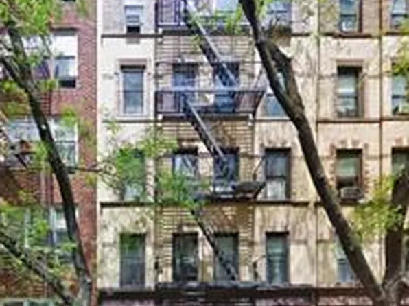 323 East 89th Street