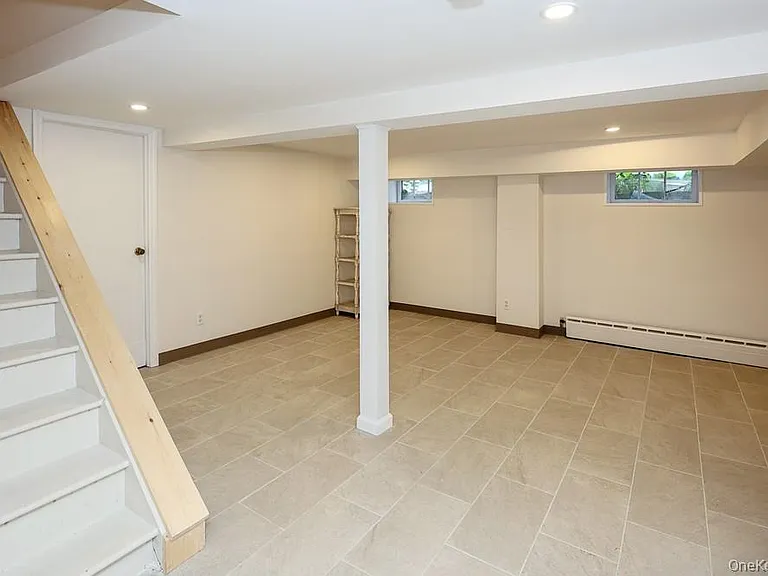 242 Clinton Rd — Photo 31