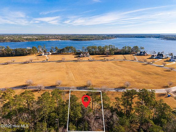5th image of 107 Bare Foot Ct Lot 53 & Slip 22