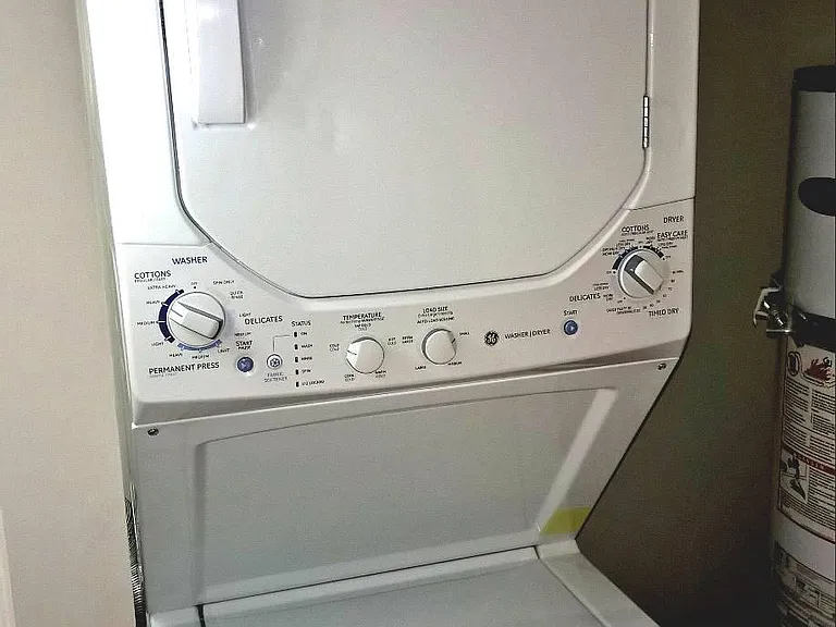 In-Unit Washer & Dryer