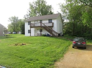 345/347 W Dewey St, Platteville, WI 53818