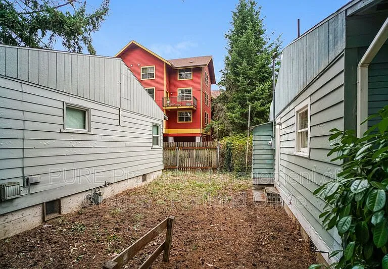 4632 SE 122nd Ave #B — Photo 15