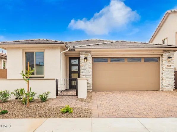 15817 W VOGEL Avenue, Goodyear, AZ 85338