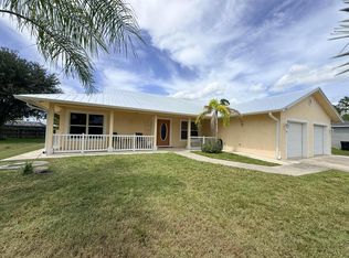 937 SW SOUTH GLOBE Avenue, Port St Lucie, FL 34953