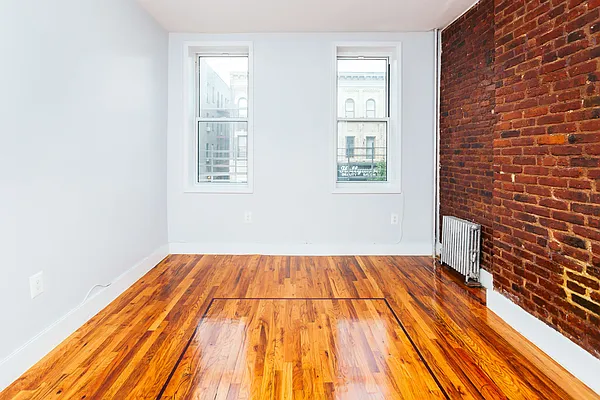 Rented by Nooklyn NYC LLC | media 11