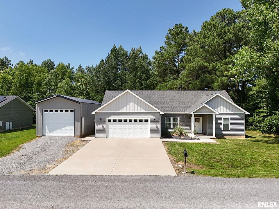 1st image of 100 Olivia Dr