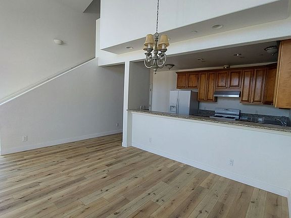 2nd image of 4077 Inglewood Blvd APT 7