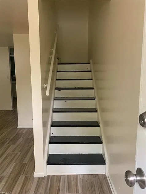 2 bed, 1.5 bath, 992 sqft, $1,300 — Photo 4