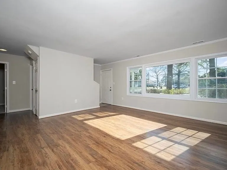 1812 Tulane Rd — Photo 9