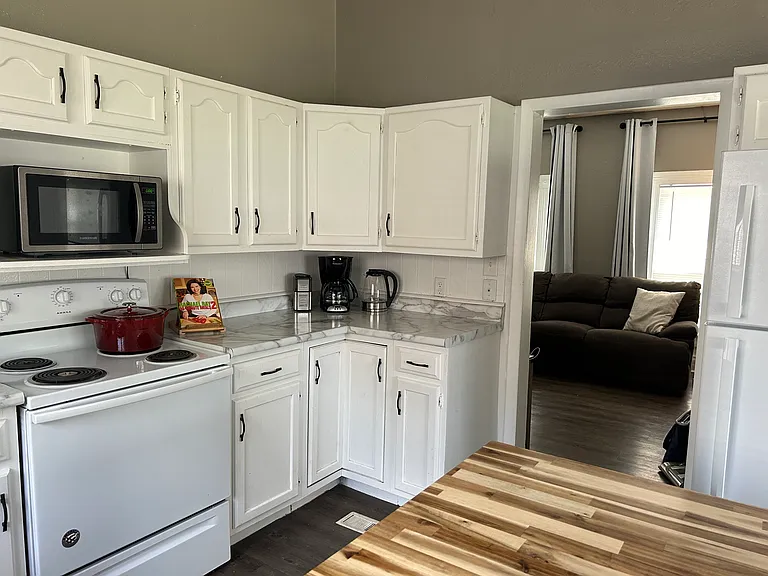 829 S Washington St — Photo 9