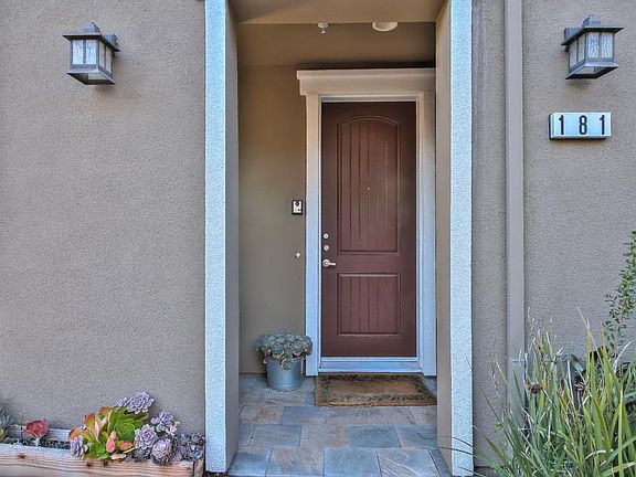 4th image of 181 Triggs Ln