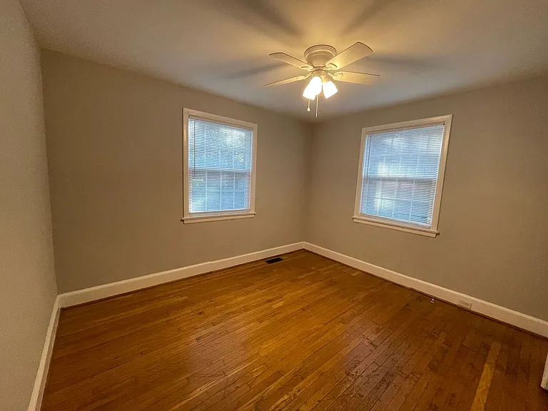 1523-1525 Woodbine Ct — Photo 12