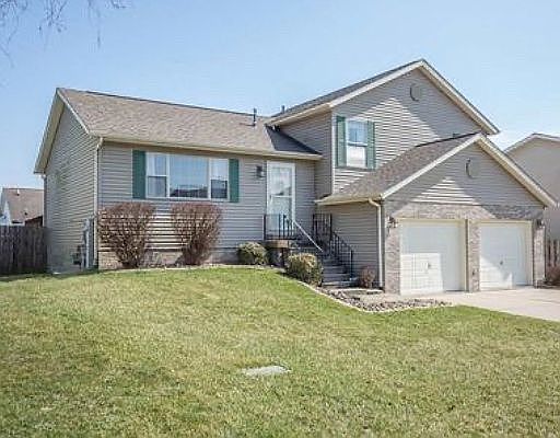 1st image of 904 Birchwood Dr