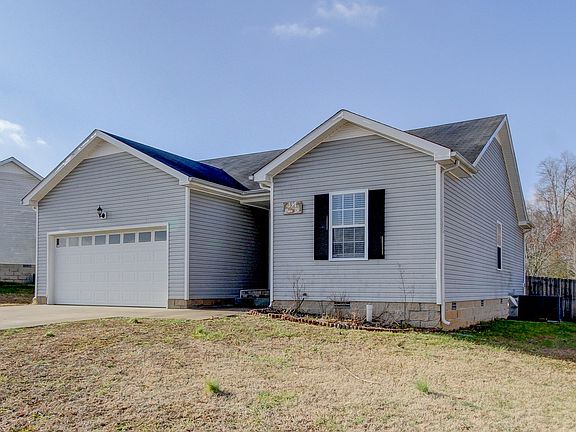 5th image of 394 Paris Dr