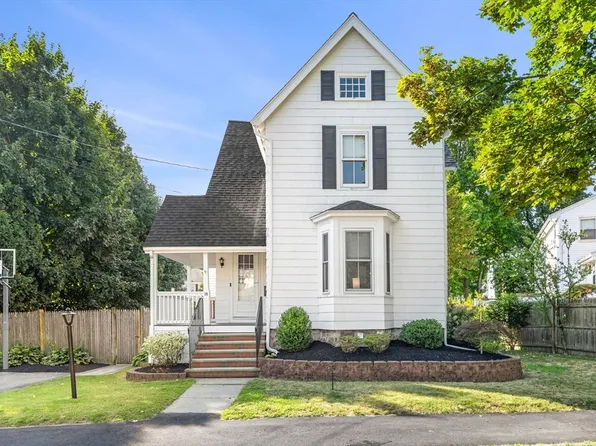 18 Byron St, Wakefield, MA 01880