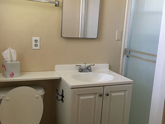 5th image of 5216 Fernwood Way