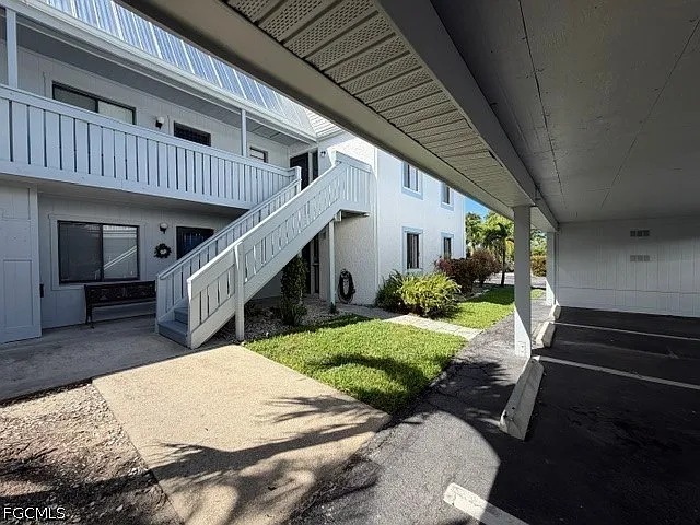 3914 Orange Grove Blvd — Photo 2