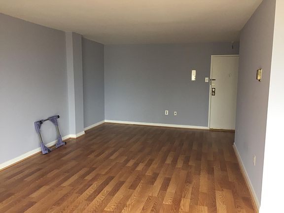 Entrance into living room