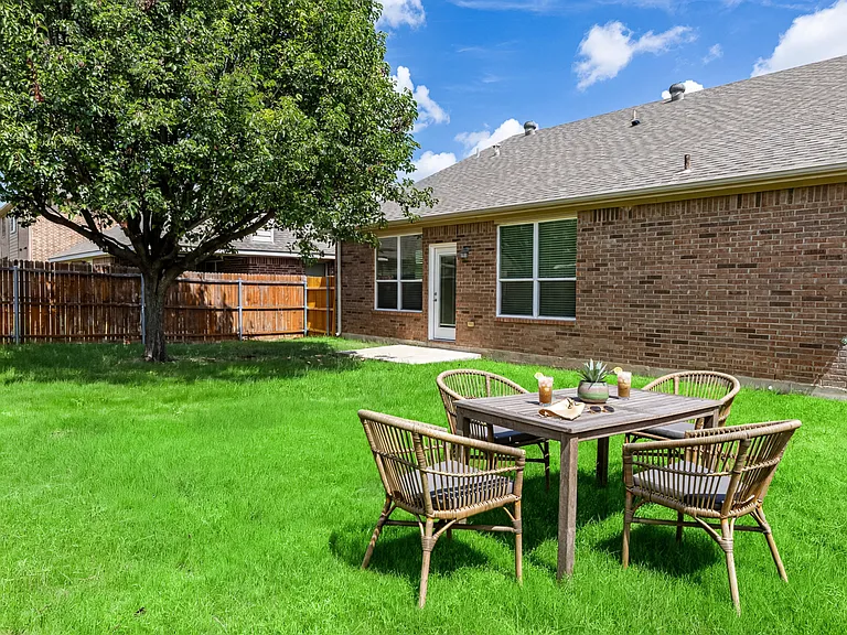 4333 Summersweet Ln — Photo 28
