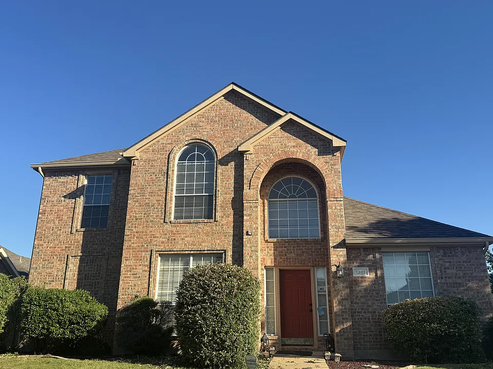 1381 Mustang Dr