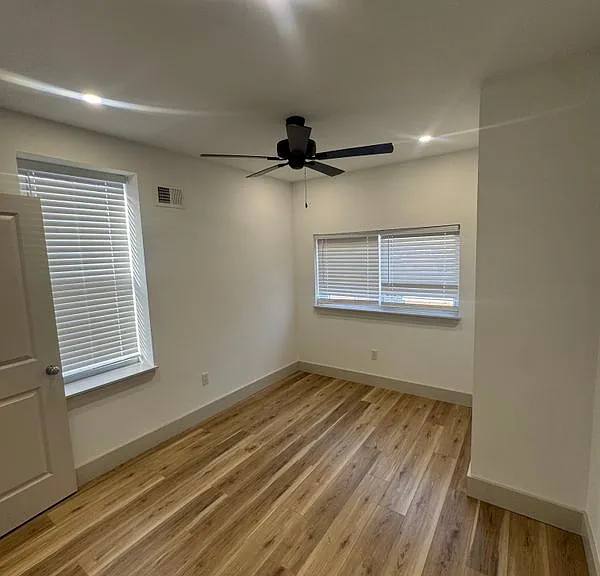 2116 N Natrona St — Photo 12