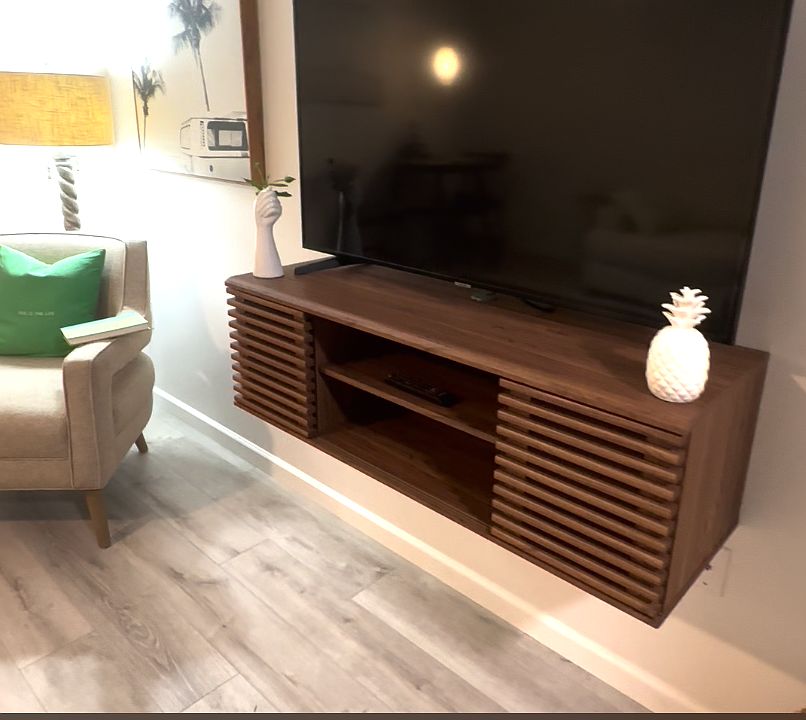 1st image of 3505 Longmeadow #3