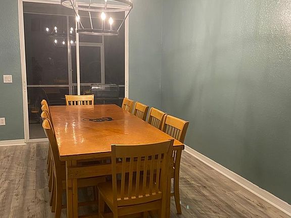 4th image of 2632 Bluebird Ave