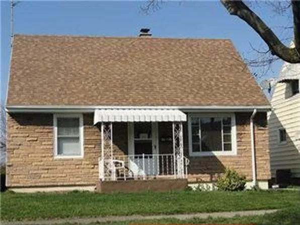 3022 Livingston Ave, Niagara Falls, NY 14303