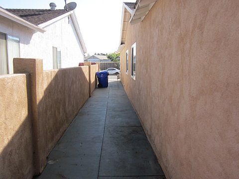 4th image of 7954 Hemphill Dr