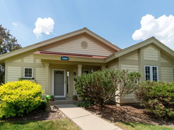 1624 Highland DRIVE #7-51, Lake Geneva, WI 53147