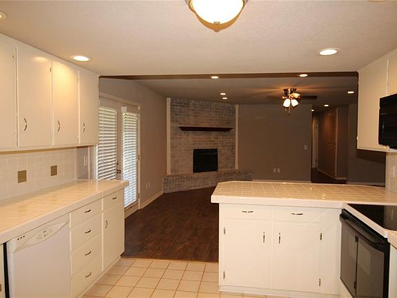 5th image of 1405 SE P St
