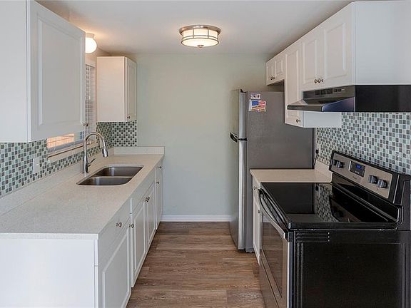 4th image of 632 Dogwood Ct