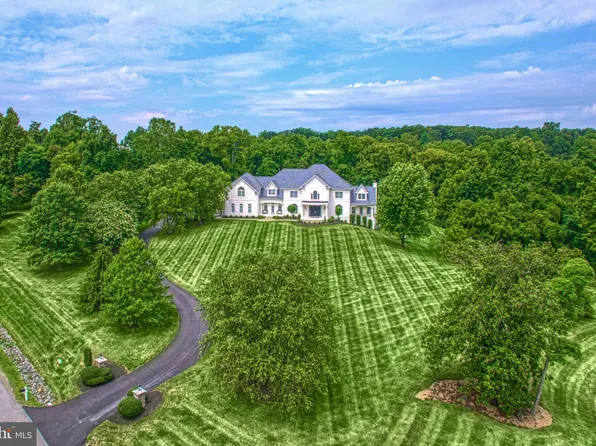 40546 Spectacular Bid Pl, Leesburg, VA 20176