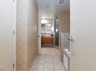 211 E Flamingo Rd, Las Vegas, NV 89169